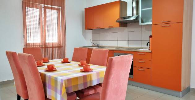 Apartment Rea – 220 m from Sea