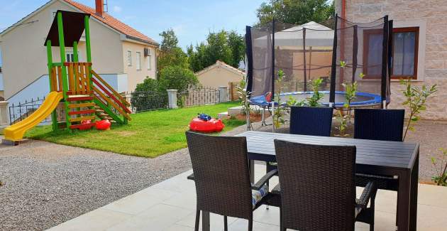 Apartment Rebeka 2 – 160 m vom Meer, Balkon