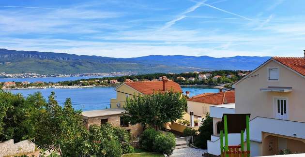 Apartment Rebeka 2 – 160 m vom Meer, Balkon