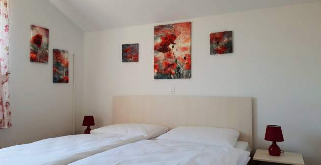 Apartment Rebeka 3 – Meerblick, 160 m vom Meer