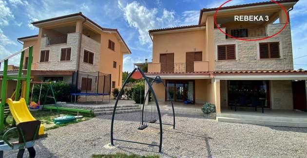 Apartment Rebeka 3 – Meerblick, 160 m vom Meer