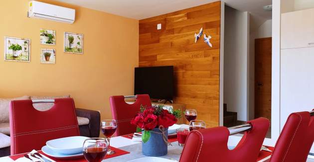 Apartment Rebeka 1 – Meerblick, 160 m vom Meer