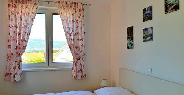 Apartment Rebeka 1 – Meerblick, 160 m vom Meer