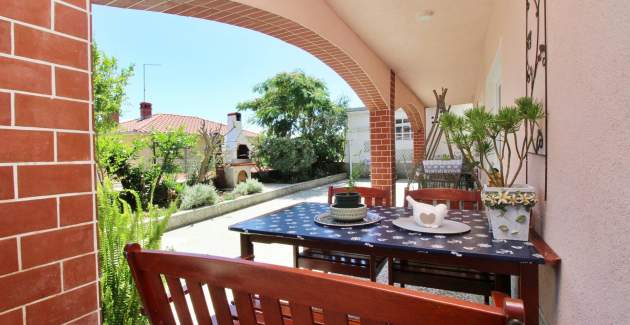 Apartman Renata s terasom