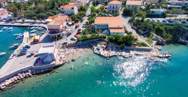 Apartman Renata s terasom