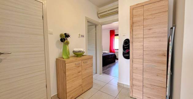 Apartman Roži – pogled more i balkon