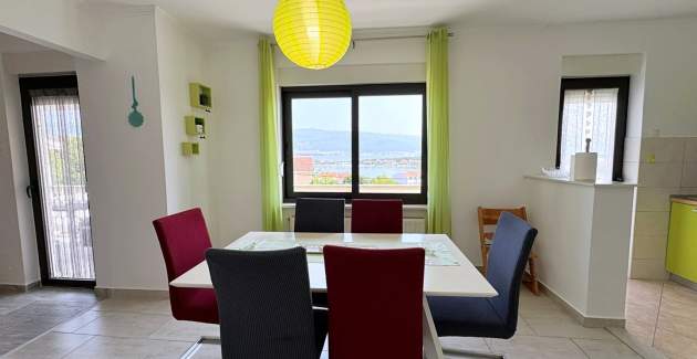 Apartman Roži – pogled more i balkon