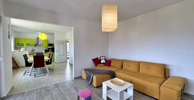 Apartman Roži – pogled more i balkon