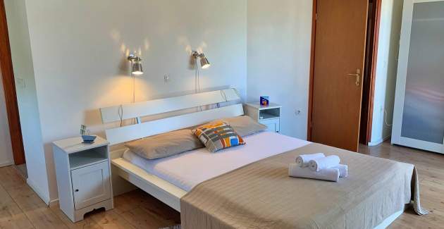 Appartamento Savic M – 90 m dalla spiaggia, vista mare