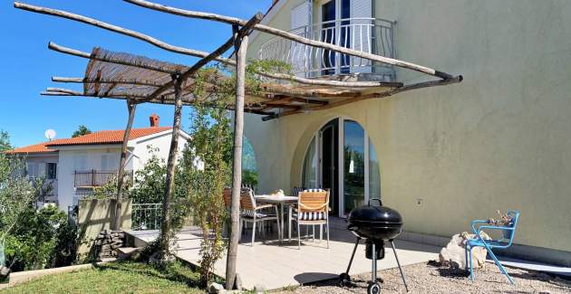 Appartamento Savic M – 90 m dalla spiaggia, vista mare