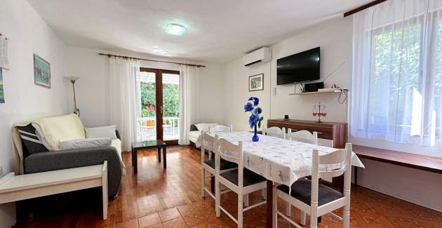 Apartment Srdoc – Terrace, Ground Floor