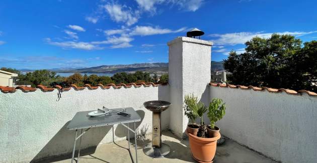 Apartment Srdoc – Terrace and Sea View