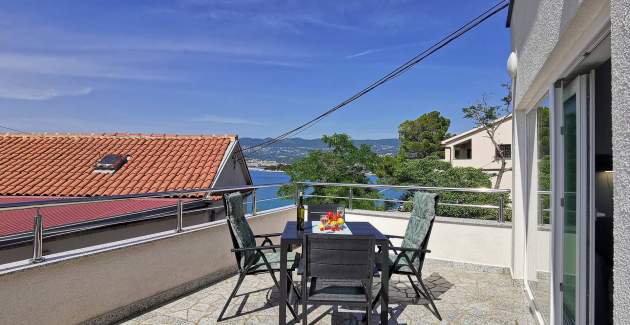 Studio apartment Glorijeta – Sea View, 25 m from Sea