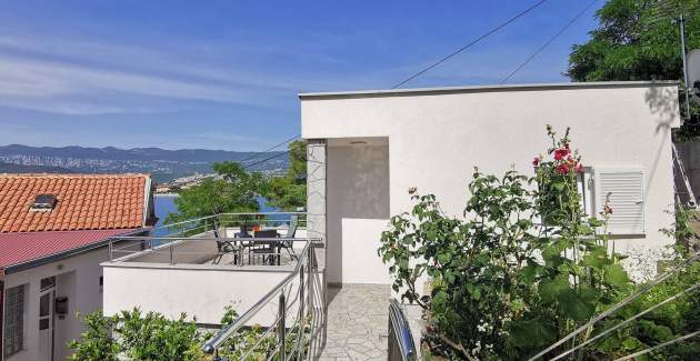 Studio apartment Glorijeta – Sea View, 25 m from Sea