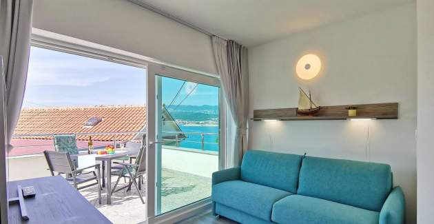 Studio apartment Glorijeta – Sea View, 25 m from Sea