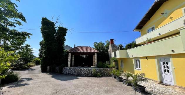 Top Apartment 1 – Pet- and Wheelchair-Friendly