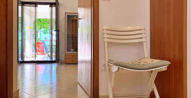 Apartment Viola – Terrace and Garden View