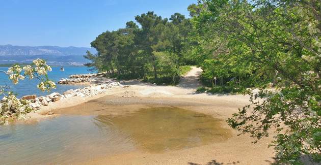 Apartment Vodopija D – near Mud Beach