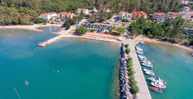 Apartment Vodopija D – near Mud Beach