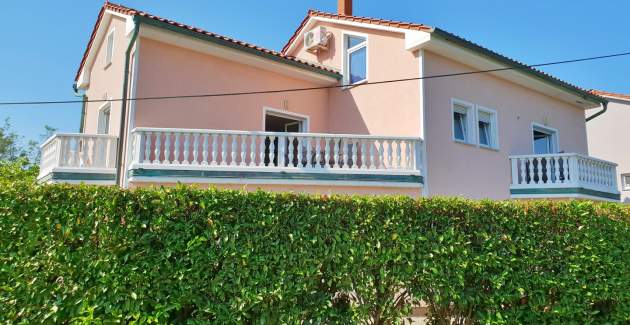 Apartment Vodopija L – near Mud Beach