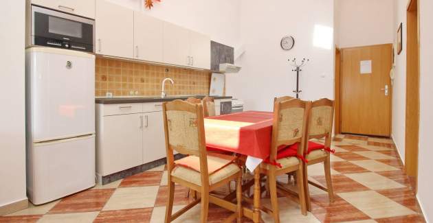 Apartman Dorcic AQ 1 – centralna Lokacija, blizu Plaže