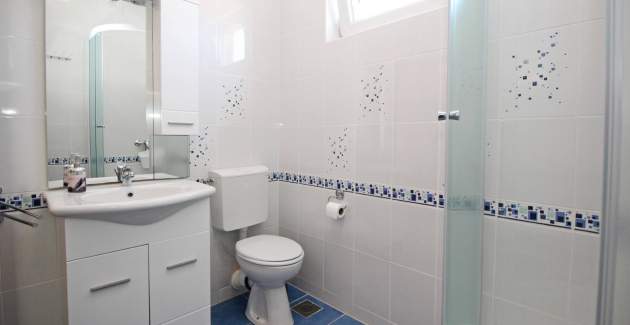 Apartment Bebek – mit Balkon und Parkplatz