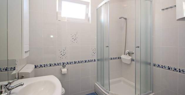 Apartment Bebek – mit Balkon und Parkplatz