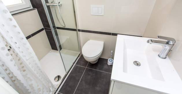 Studio-Apartment Berisha 1 Nr.6 – mit überdachter Terrasse