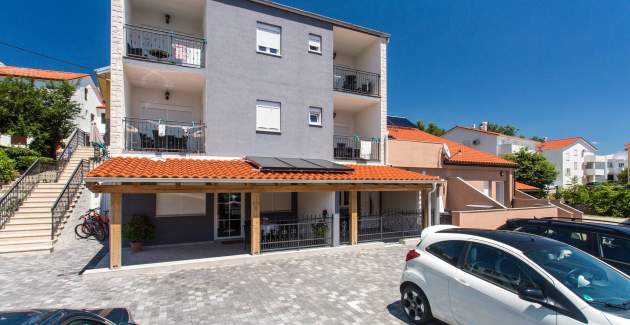 Moderan apartman Berisha 1 br.5 – s balkonom