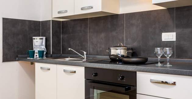 Apartments Berisha 2 No.4 - with Terrace