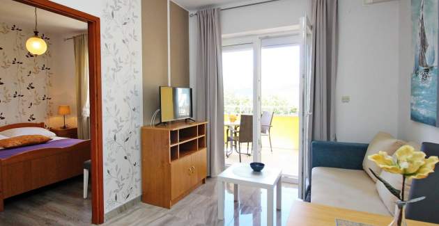 Charming Apartment Brnic No. 4 - with spacious Balcony 