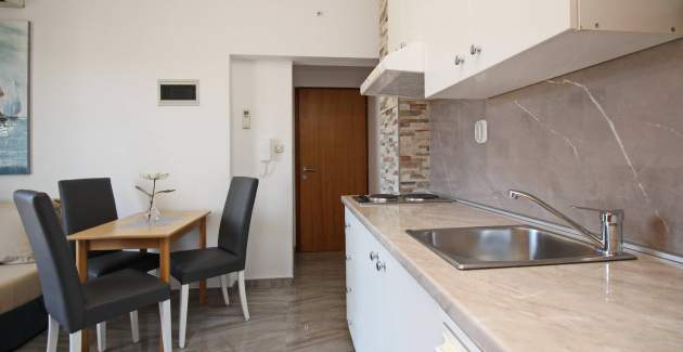 Charming Apartment Brnic No. 4 - with spacious Balcony 