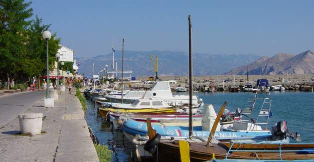 Charming Apartment Brnic No. 6 - with Balcony and Sea View