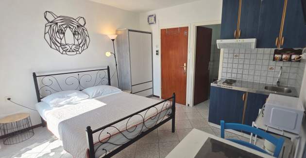 Studio-Apartment Bugi - mit Balkon