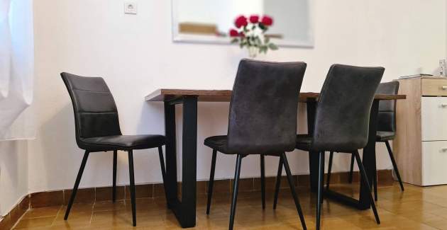 Apartment Bugi VRH - with Sea View