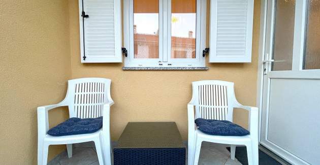 Capic Z2 - Apartment mit Balkon und Parkplatz, 300 m vom Strand entfernt