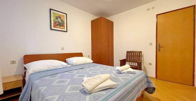 Capic Z2 - Apartment mit Balkon und Parkplatz, 300 m vom Strand entfernt