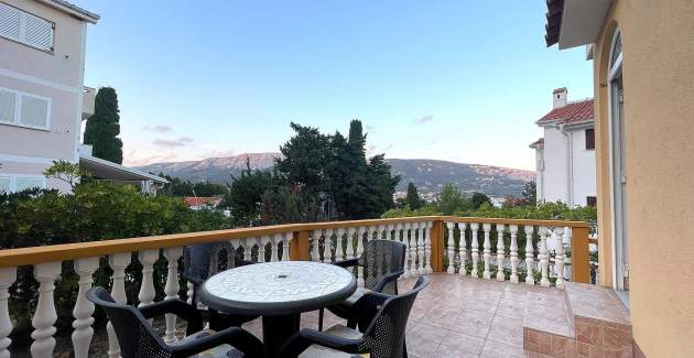 Capic Z1 – Appartamento con terrazza e posto auto, a 300 m dalla spiaggia