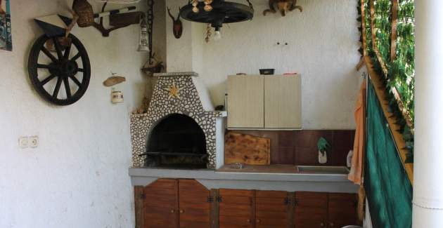 Capic Z1 – Appartamento con terrazza e posto auto, a 300 m dalla spiaggia