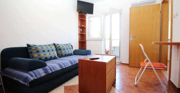 Apartment Djikic - with Balcony and Parking 