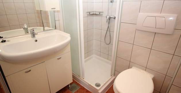 Apartment Djikic - with Balcony and Parking 