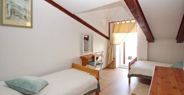 Apartman Fantov – u starom djelu Baške, s Parkingom u blizini