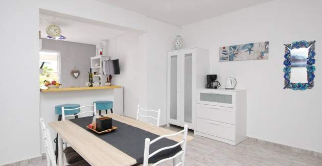Apartman Fantov No.1 – s Terasom, 250 m od Plaže