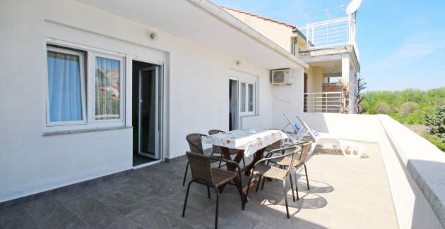 Apartman Fantov No.3 – s velikim Balkonom, 250 m od Plaže