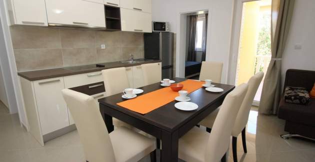 Apartment Gorica 1 Nr.5 – mit Pool, 200 m vom Strand