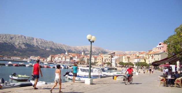 Appartamento Gorica 1 n.3 – con piscina, a 200 m dalla spiaggia