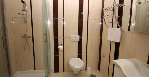 Apartman Gorica 1 br.9 – s bazenom, 200 m od plaže