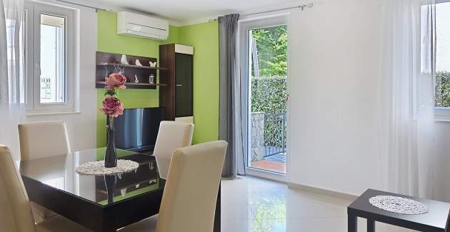 Apartment Gorica 2 No.2 - with Terrace and Pool