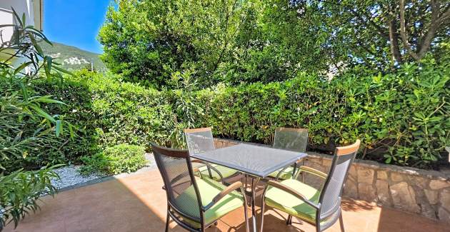 Apartment Gorica 2 No.3 - with Terrace and Pool