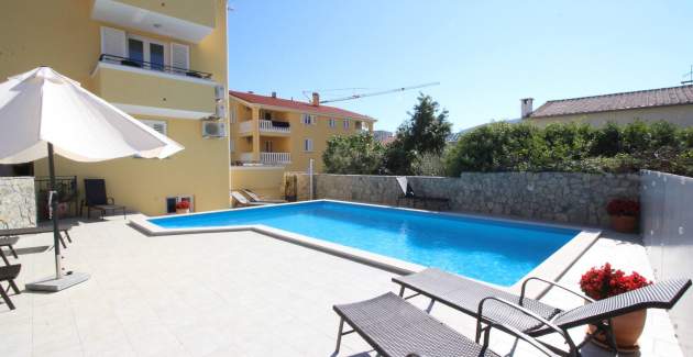 Apartment Gorica 2 No.5 - with Balcony and Pool